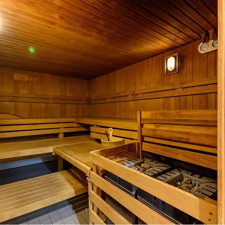Lejlighed Holiday&stay, Pool, Massagesessel, 85zoll Tv, Kueche